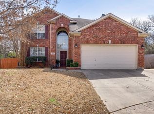 404 Granite Ct, Euless, TX 76040