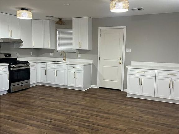 4th image of 4109 Ole Miss Dr