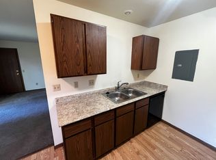 914-16 N Oak St, Madison, WI 53704