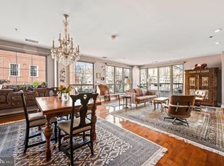 121 Walnut St #201, Philadelphia, PA 19106