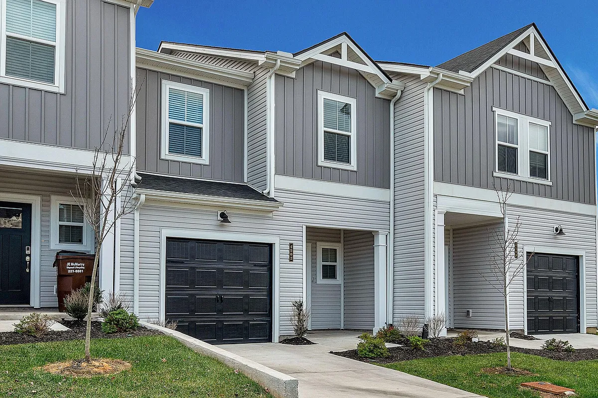 Building Photo - 4502 Skywood Ln