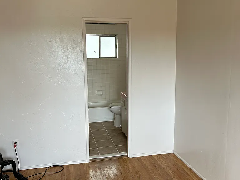 4492-4502 Illinois St #4492 — Photo 6