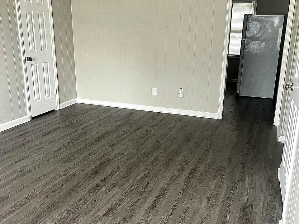 75 McIntyre Rd