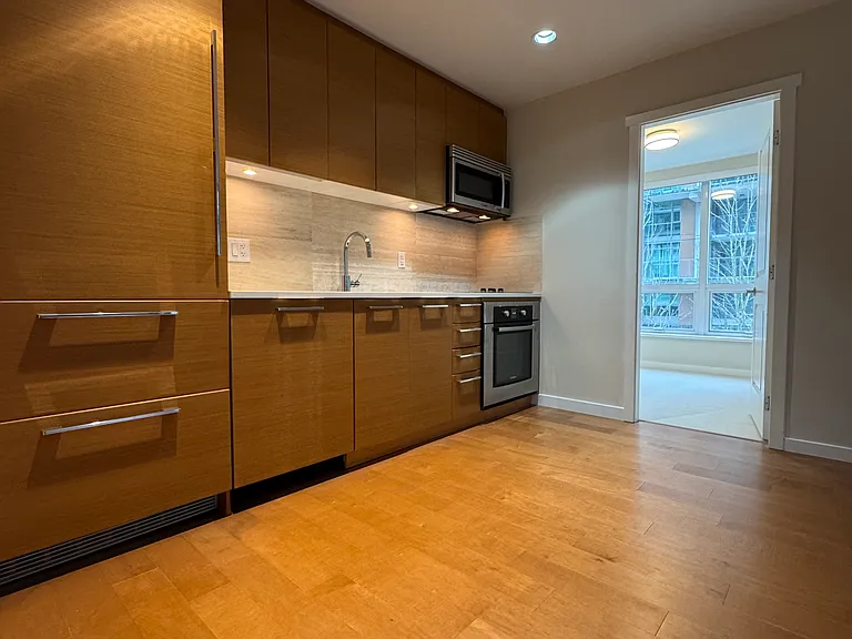 5728 Berton Ave #307 — Photo 3