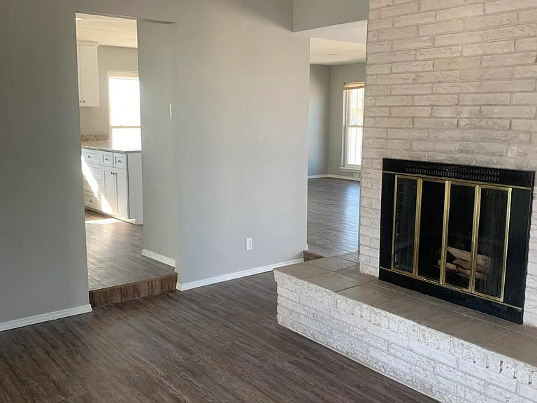 3000 Wedgewood Dr — Photo 7