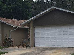 2515 Meadowood Dr, New Port Richey, FL 34655