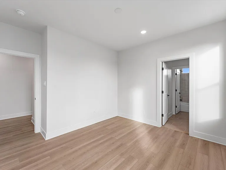 5317 Teodoro Ln — Photo 25