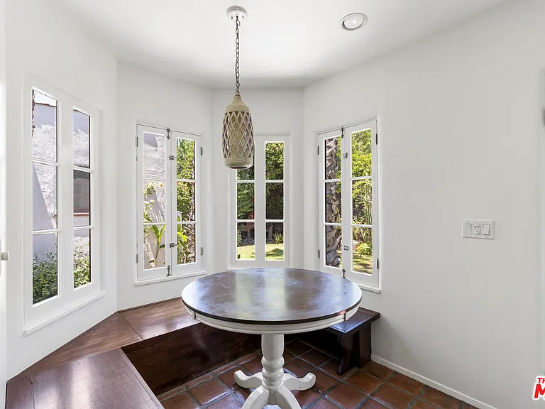 3731 Griffith View Dr — Photo 21