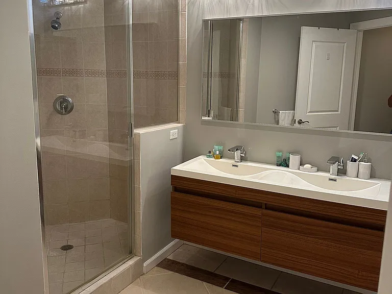 5781 Cape Harbour Dr #1107 — Photo 19