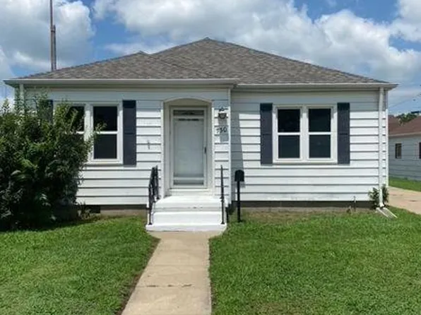 730 E 3rd St, Hoisington, KS 67544