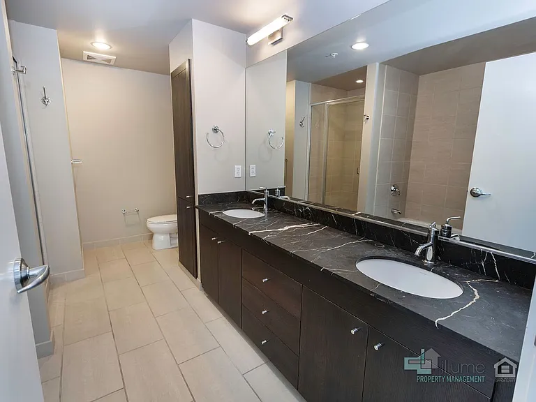 1920 SW River Dr #202 — Photo 23