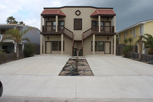 1st image of 122 E Polaris Dr #2