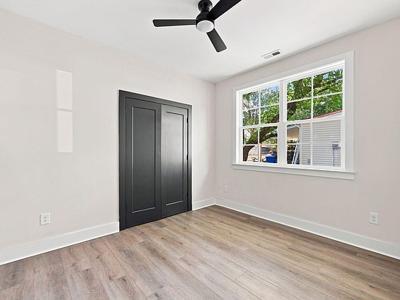 2nd image of 518 A N Charles St
