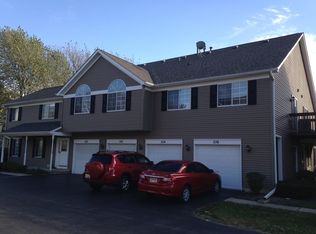 336 Village Creek Dr #2D, Lake In The Hills, IL 60156