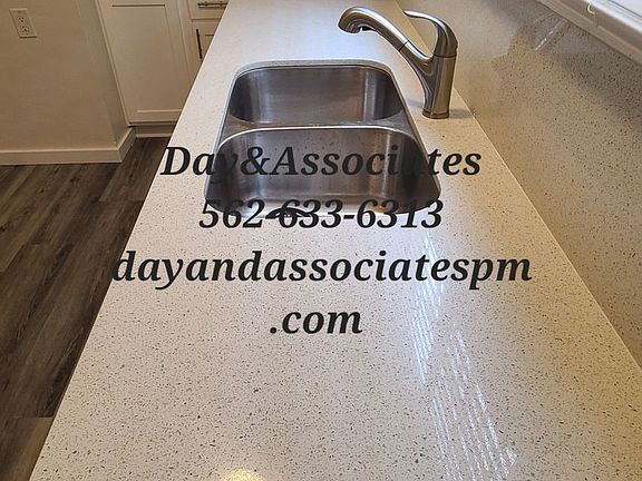 5th image of 636 N Spaulding Ave #638