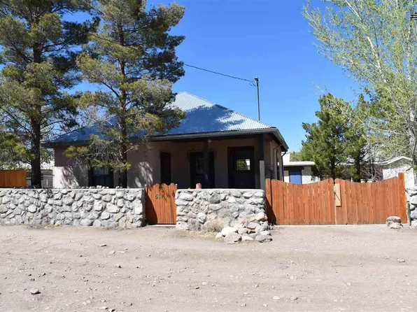 537 Rosa St, Hillsboro, NM 88042