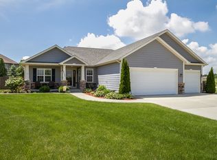 9098 62nd Ave, Pleasant Prairie, WI 53158