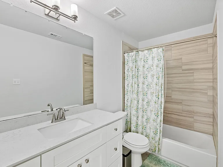 20512 Christie Marie Ln — Photo 41