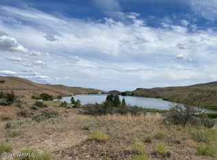 16325 N Wenas Rd, Selah, WA 98942