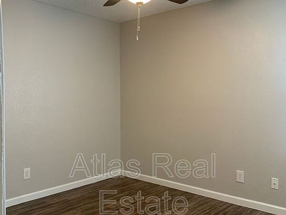 3rd image of 465 W Ivyglen St APT 116