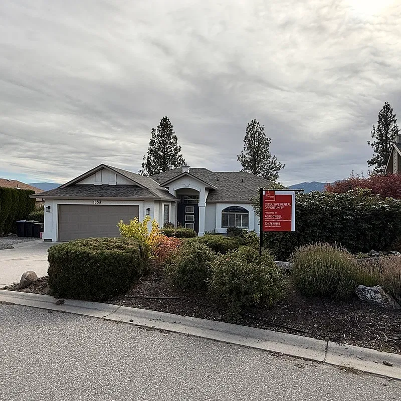 4 bed, 2.5 bath, $4,500 — Photo 1