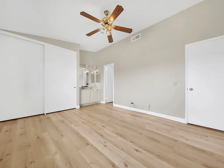 74237 Catalina Way — Photo 14