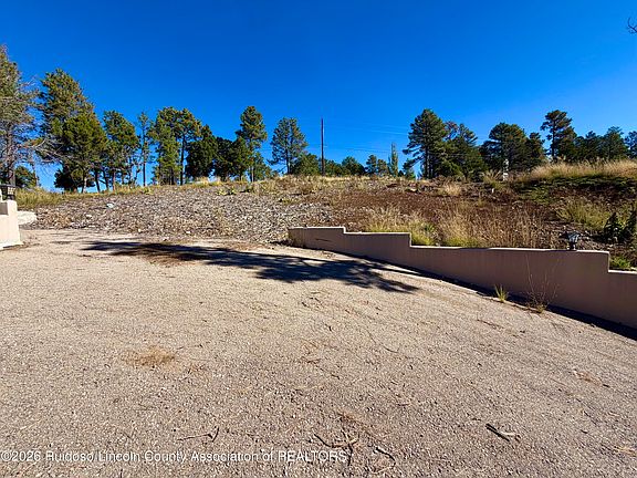 5th image of 159 Crown Ridge Rd