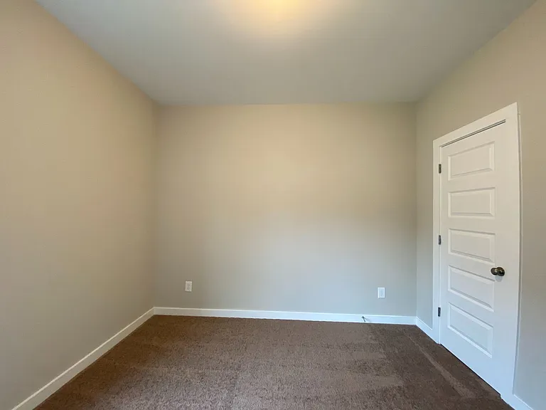 65 Red Oak Ct — Photo 39