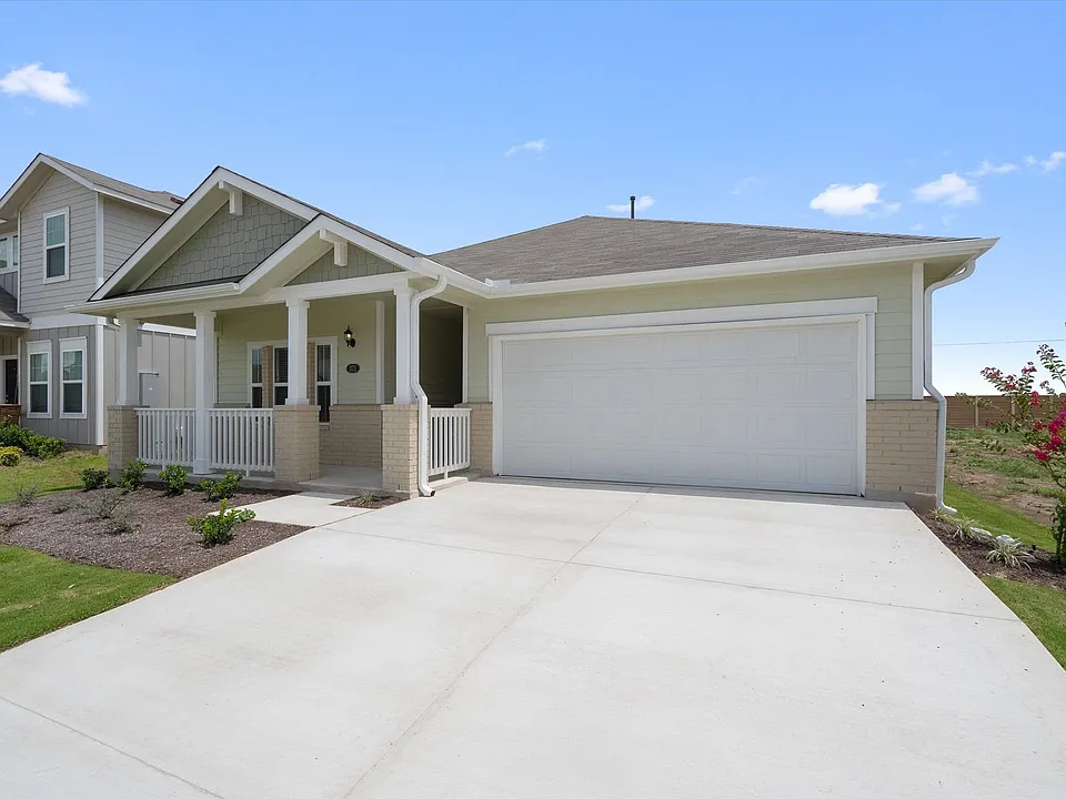 371 Hortus Dr