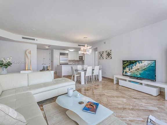 5th image of 901 Brickell Key Blvd APT 1409