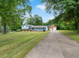 1200 Kenyon Ave SW, Massillon, OH 44647