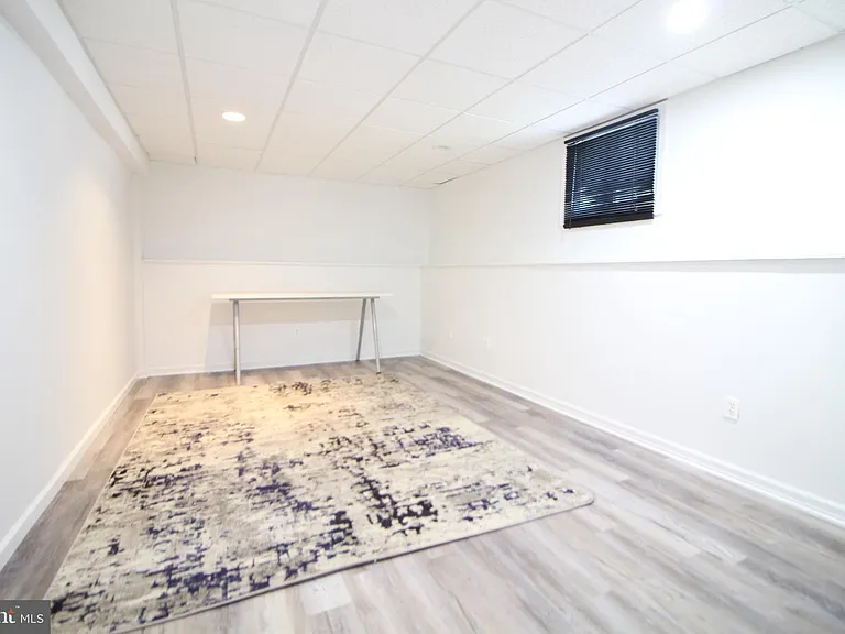 15 Kentsdale Dr — Photo 64