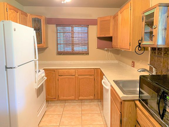 2nd image of 3037 E Mulberry Dr