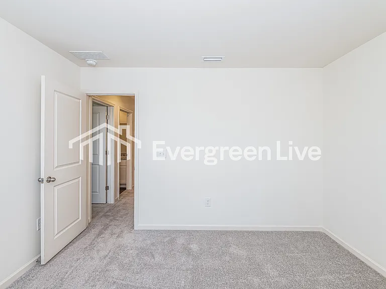 132 S Gallaspy Dr — Photo 13