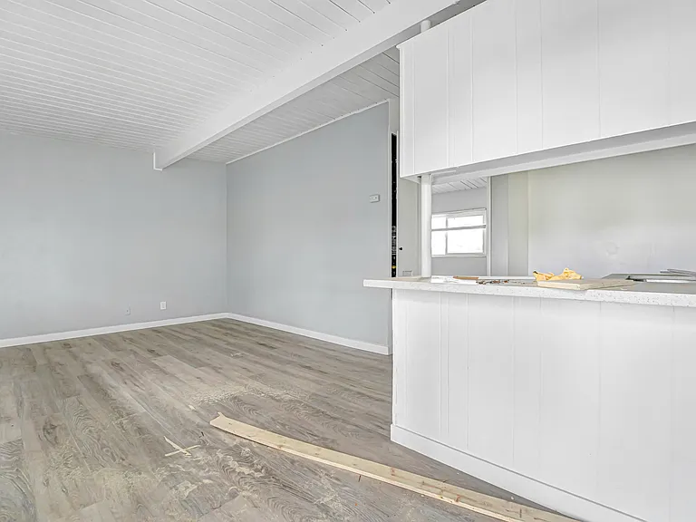 11720 S Budlong Ave #4 — Photo 4