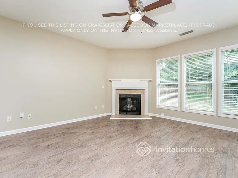 2982 Briaroak Dr — Photo 4