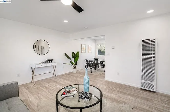 6628 Helen Ct #A — Photo 10