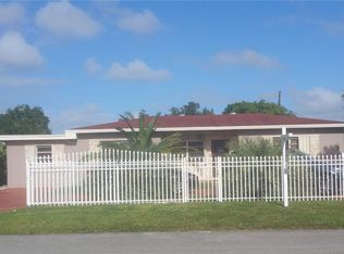 14901 Garden Dr, Miami, FL 33168