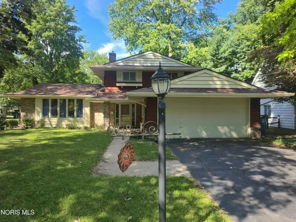 6838 Gettysburg Dr, Sylvania, OH 43560