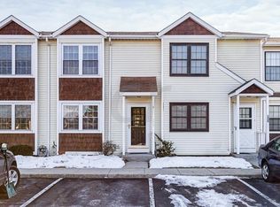 909 Soramill Ln, Columbus, OH 43085