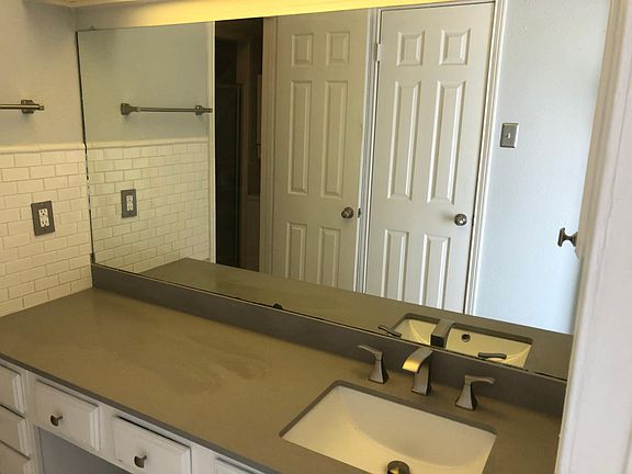 5th image of 8750 Park Ln APT 133