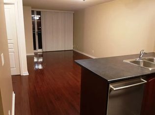 330 Red Maple Rd #707, Richmond Hill, ON L4C 0T6