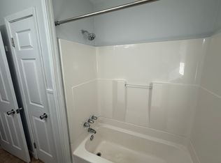 512 Goldfinch Ave, Knoxville, TN 37920