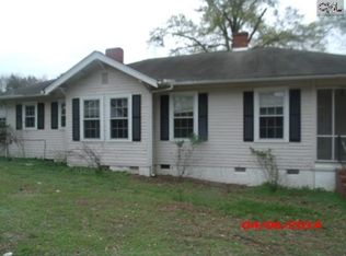30 Calhoun St, Great Falls, SC 29055