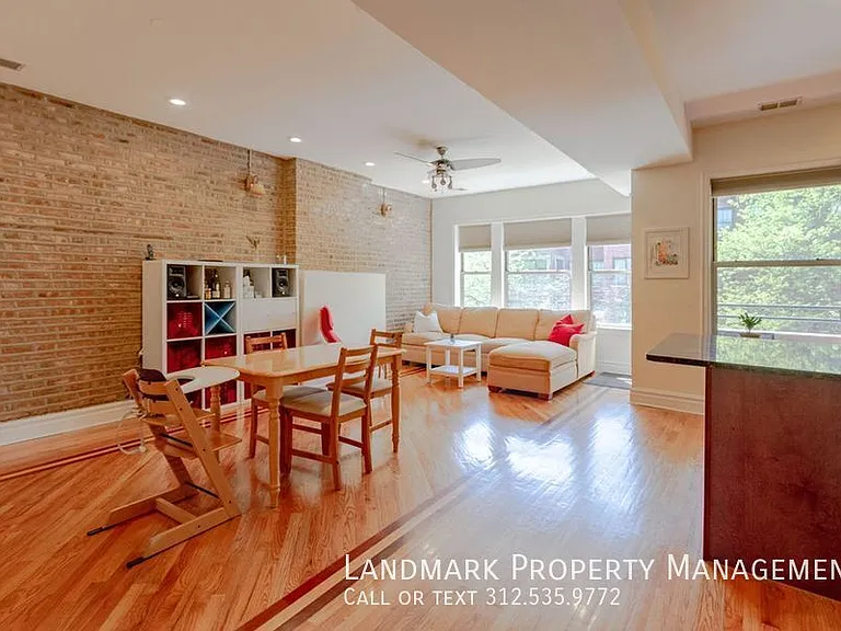 4853 S Vincennes Ave #205 — Photo 7