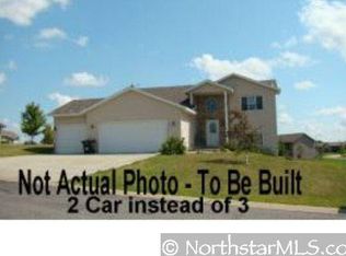 811 Morningside Loop St, Saint Joseph, MN 56374