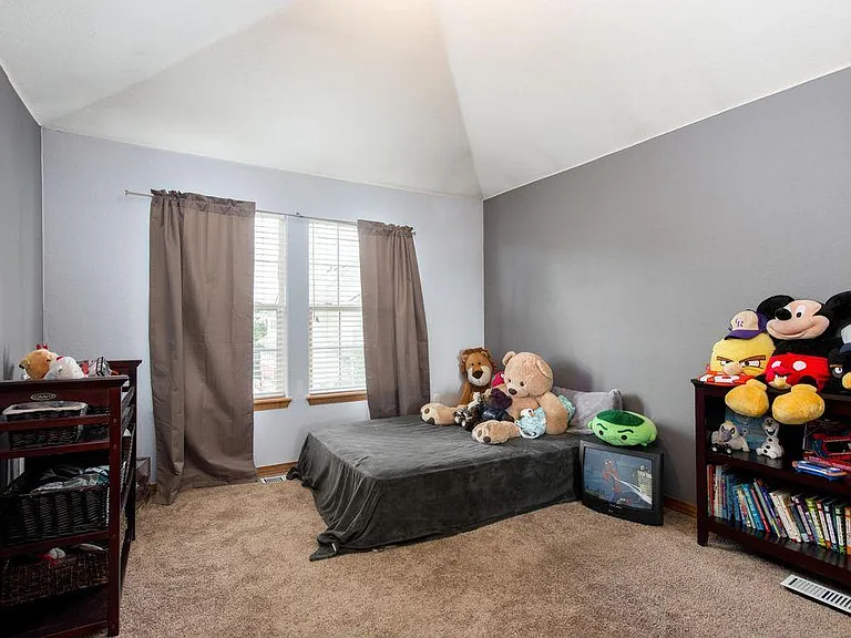 1428 S Dayton Cir — Photo 21