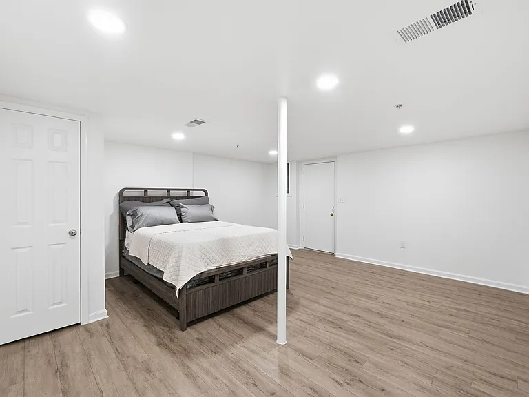 4805 Berwyn House Rd — Photo 11