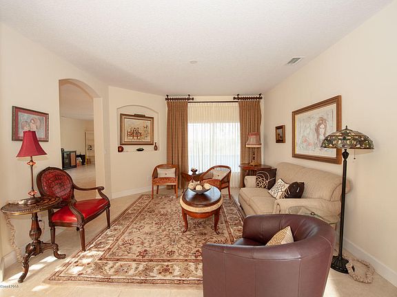 2nd image of 3467 Bancroft Dr