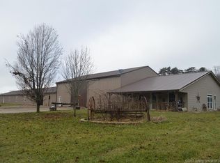 11964 E Honey Run Rd, Pekin, IN 47165